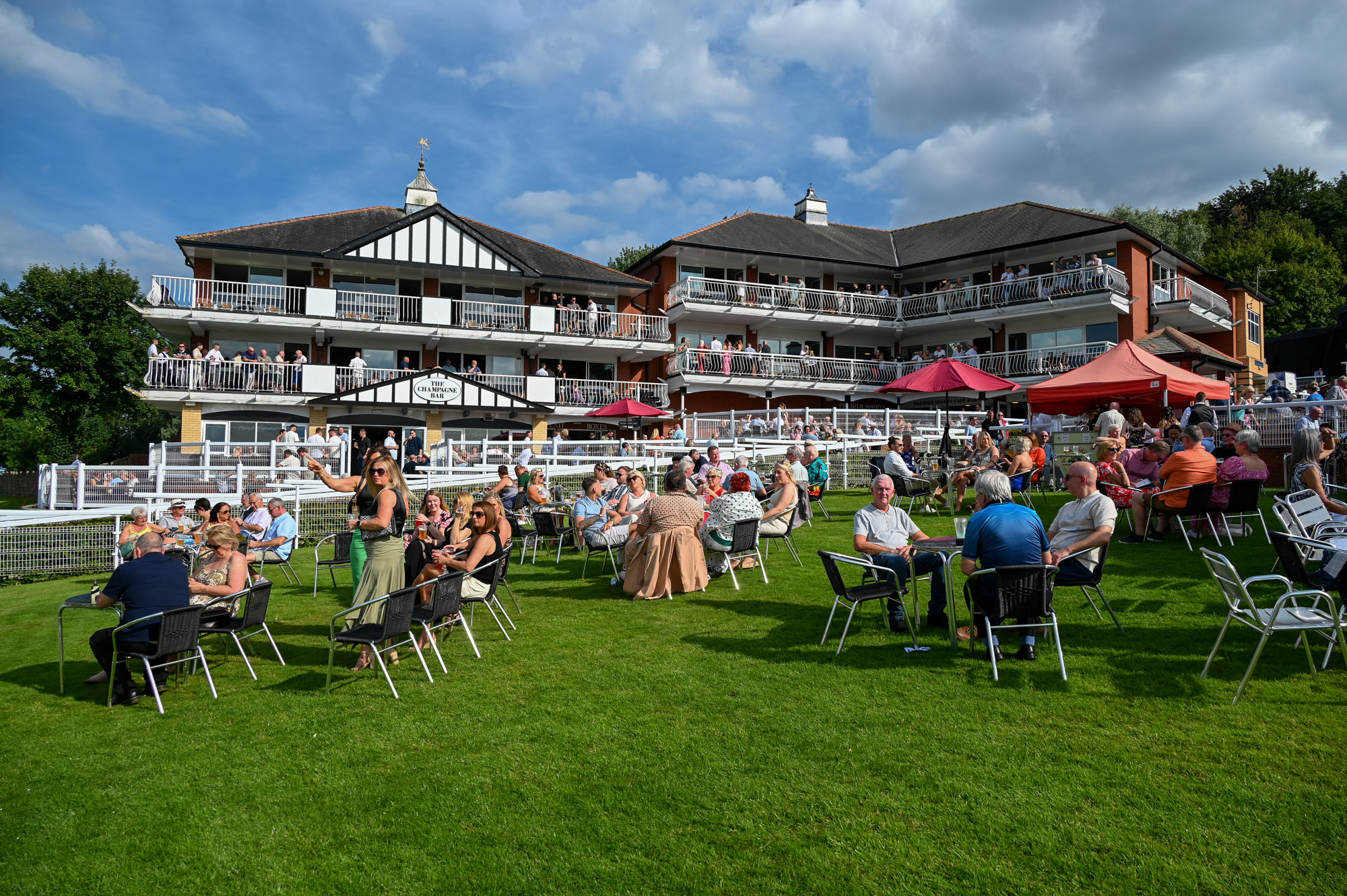 489955559_1230295762437404_3275427647398224510_n